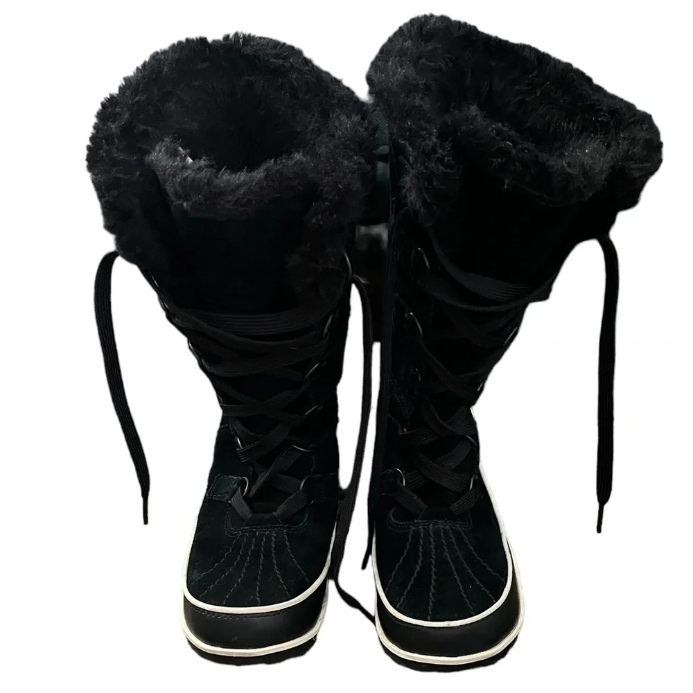 Woman’s Sorel Black Lace-Up Winter Boots- Size 6.5